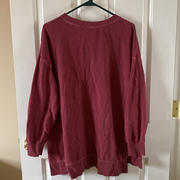 Old navy crew neck pullover sweater - Picture 2 of 5